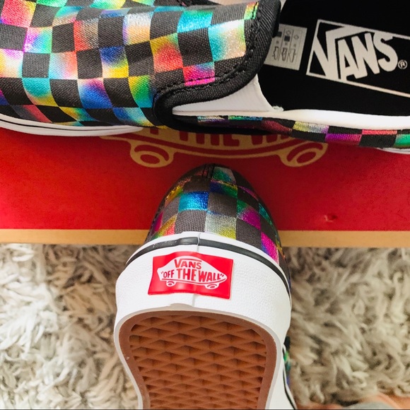 NWOT Classic Slip-On Vans - Picture 4 of 6